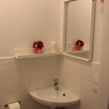 Quarto em Acomodações Particulares Kolorowa Guest Varsóvia