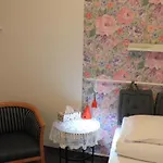 Kolorowa Guest Warschau