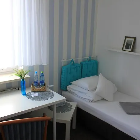 Kolorowa Guest *